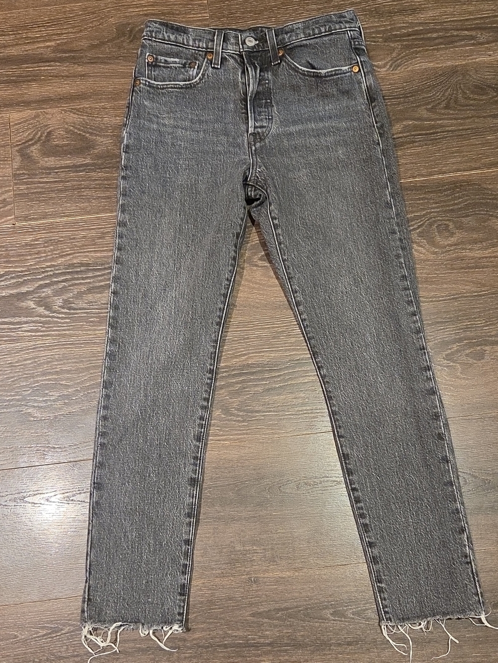 ❤️ LEVI'S 501 HIGH RISE SKINNY JEANS, WASHED BLACK, RAW HEM, 2 (26)